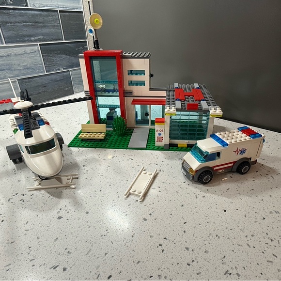 Building Block Emergency Rescue Set - Picture 5 of 12